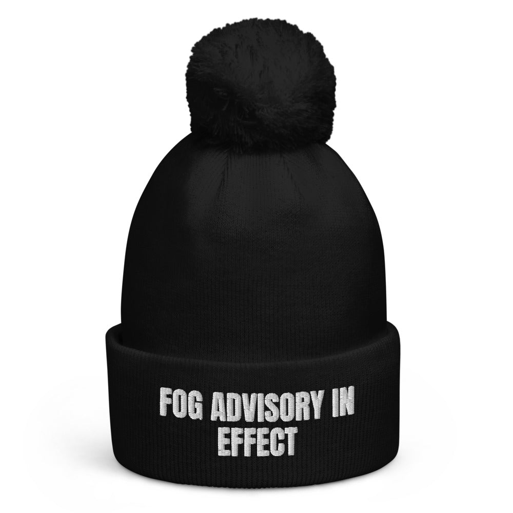 FOG ADVISORY IN EFFECT pom-pom beanie, black