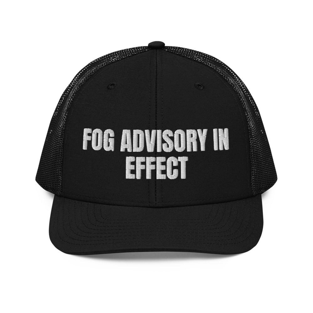 FOG ADVISORY IN EFFECT trucker hat, black