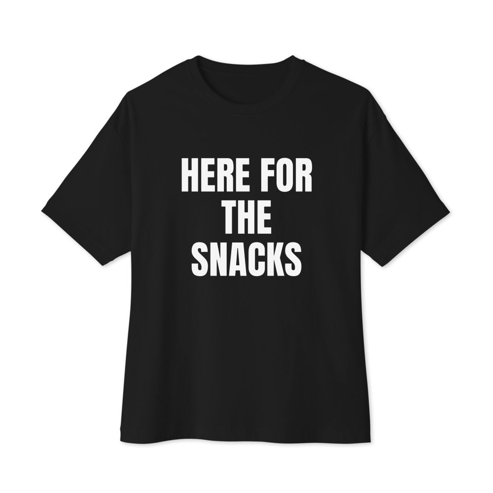 HERE FOR THE SNACKS oversized tee, black